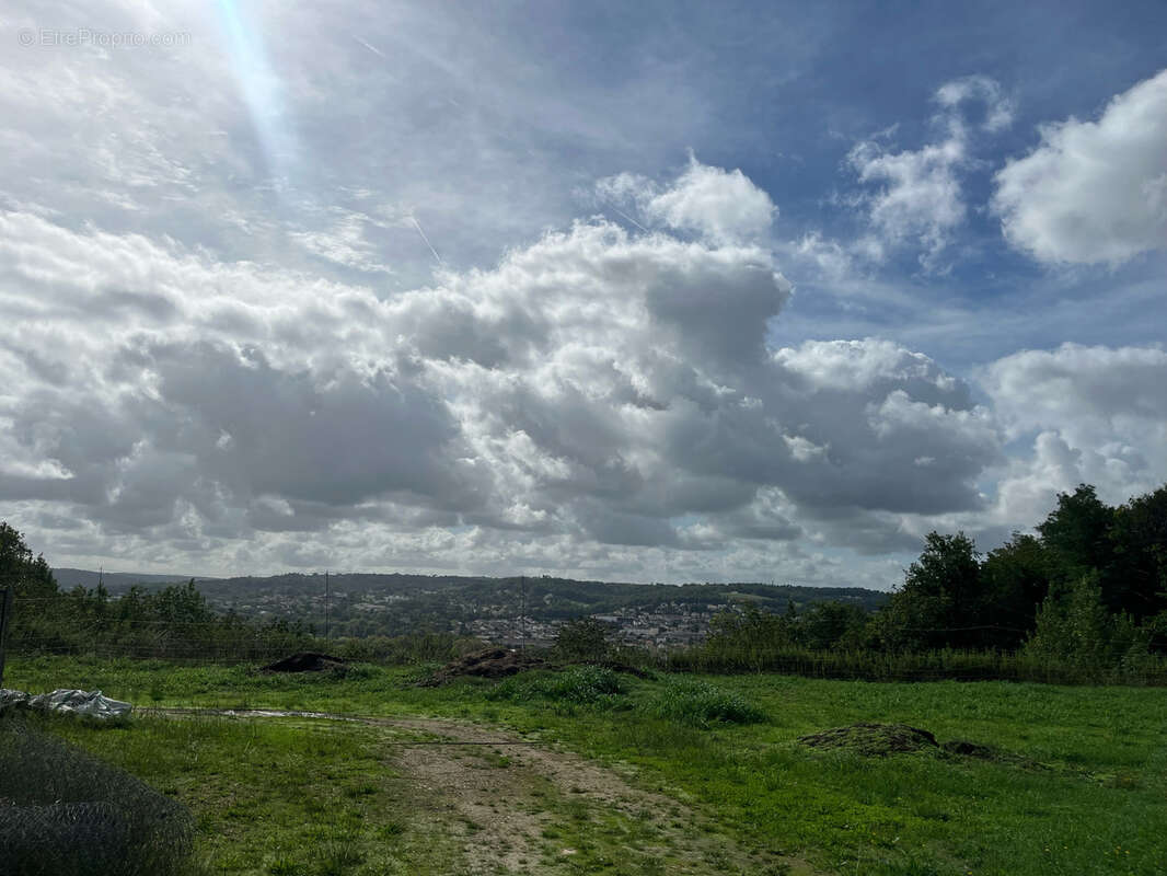 Terrain à TRELISSAC