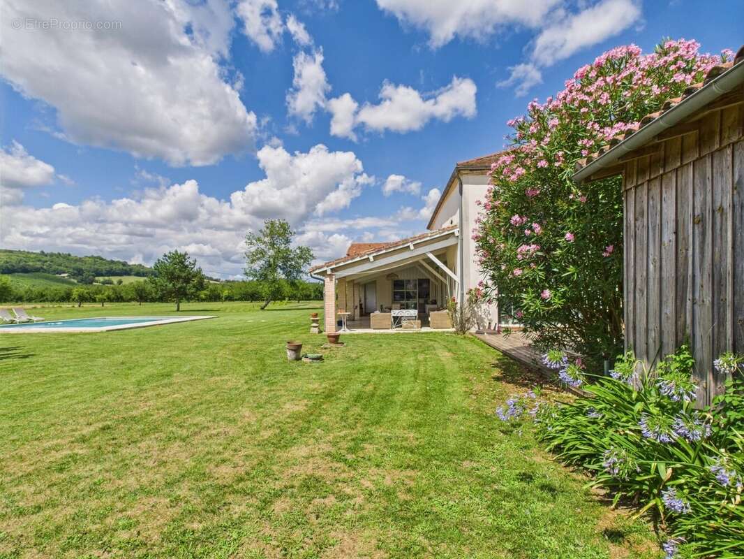 Magnifique Maison d’Architecte à Proximité du Village Près de Fongrave - photo 20