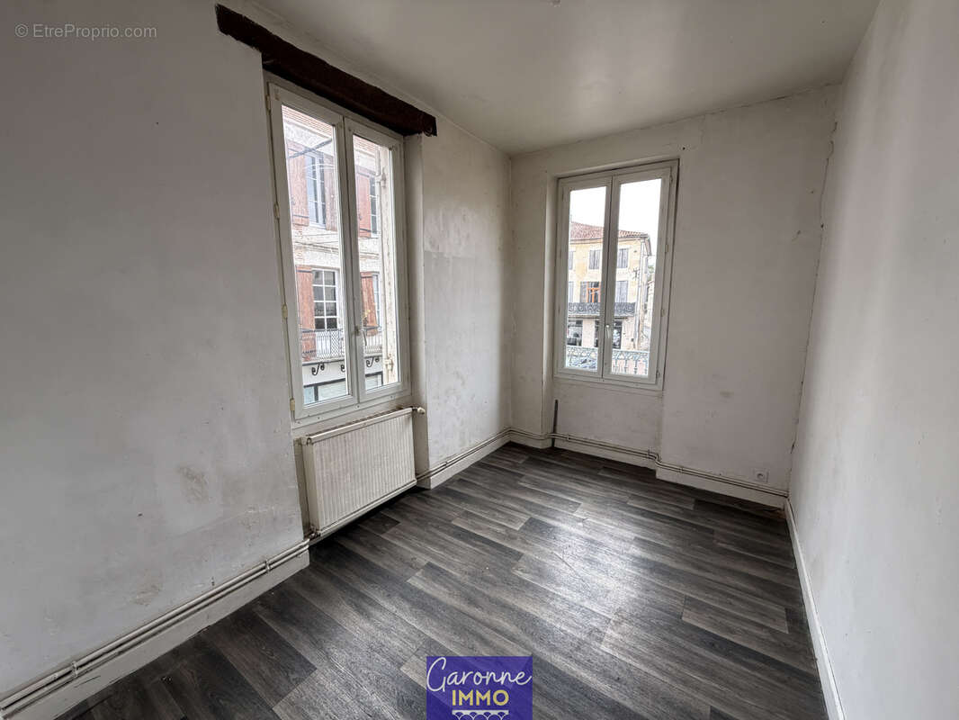 Appartement à CLAIRAC