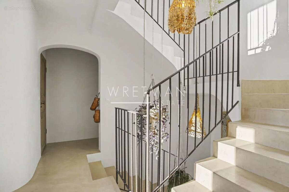 Maison à FAYENCE