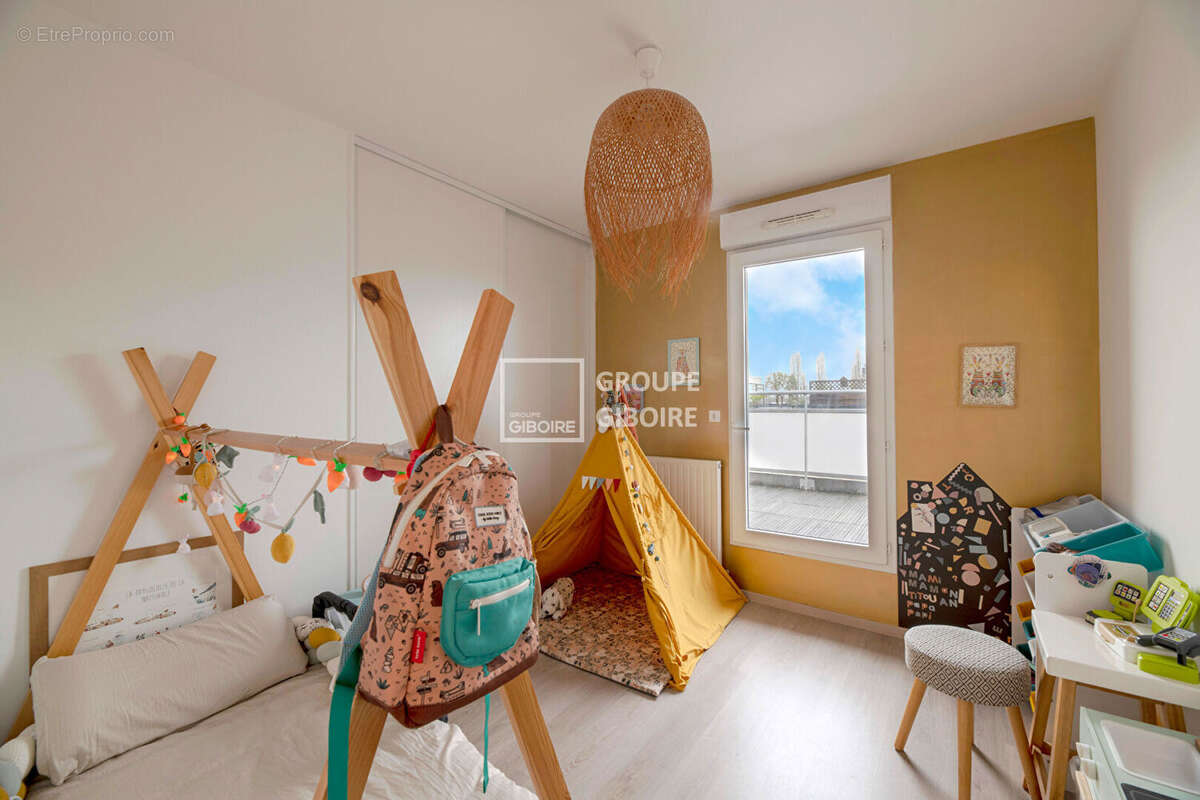 Appartement à NOYAL-CHATILLON-SUR-SEICHE
