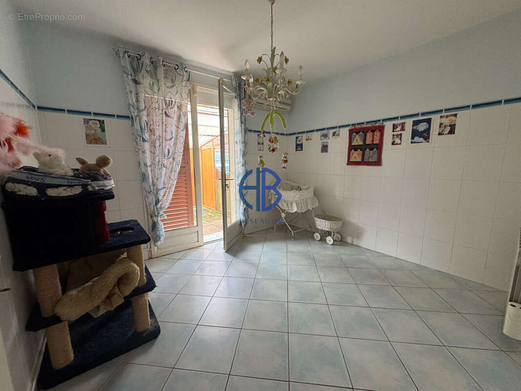 Maison à CHATEAU-GAILLARD