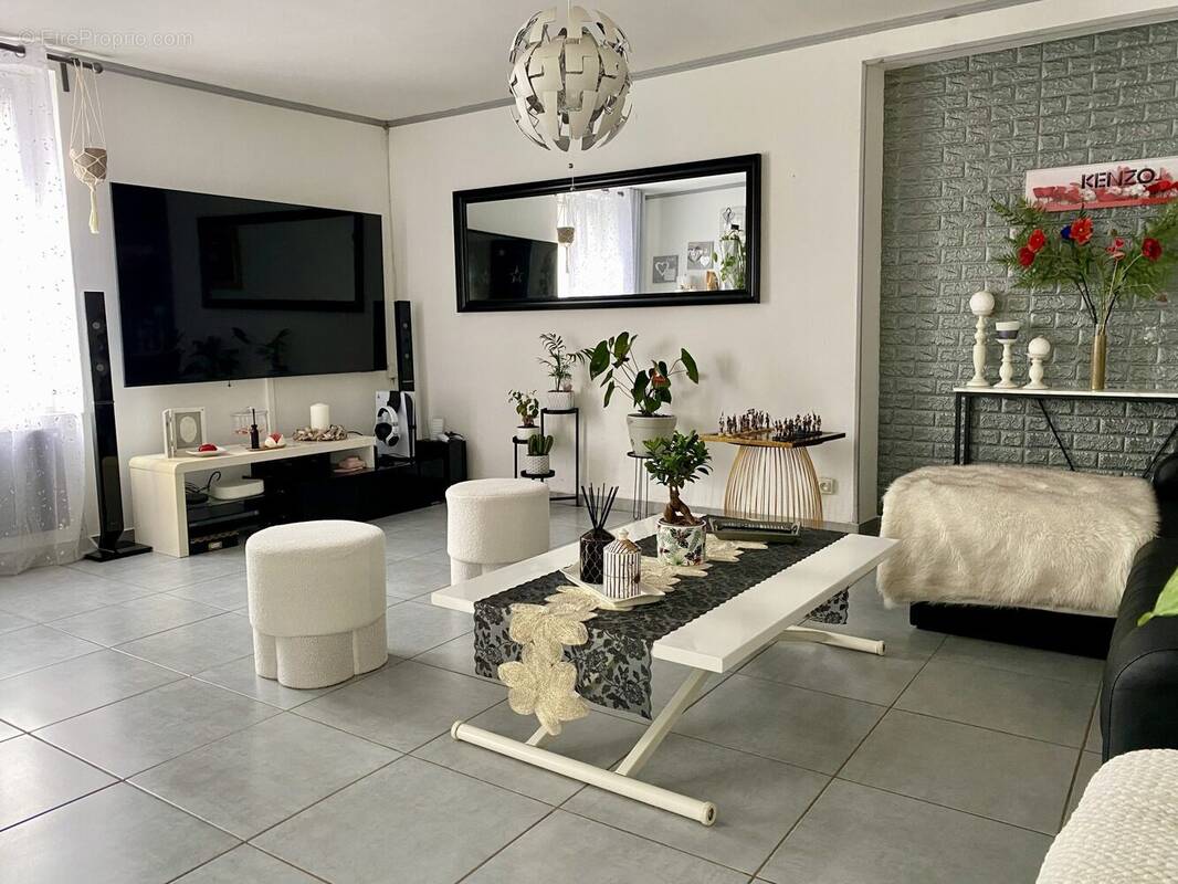 Salon - Maison à BOITRON