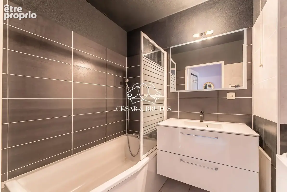 Appartement 4 pièces 86 m² à vendre à Lyon-8e (69008) - photo 8