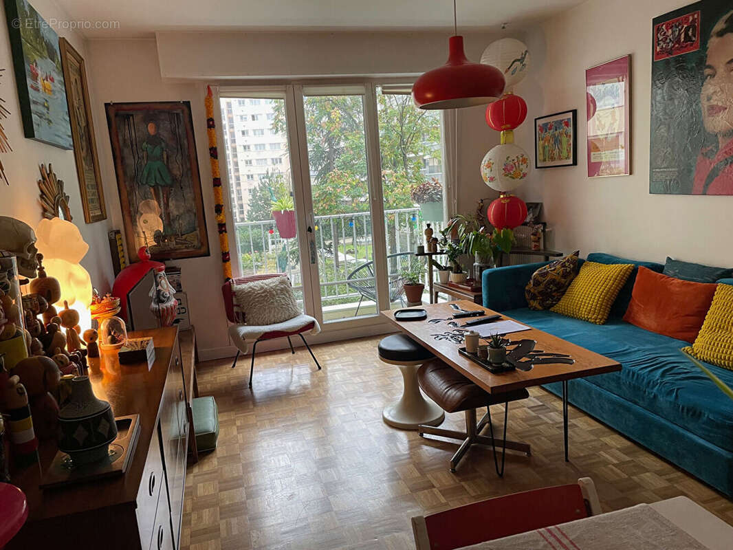 Appartement à PARIS-15E