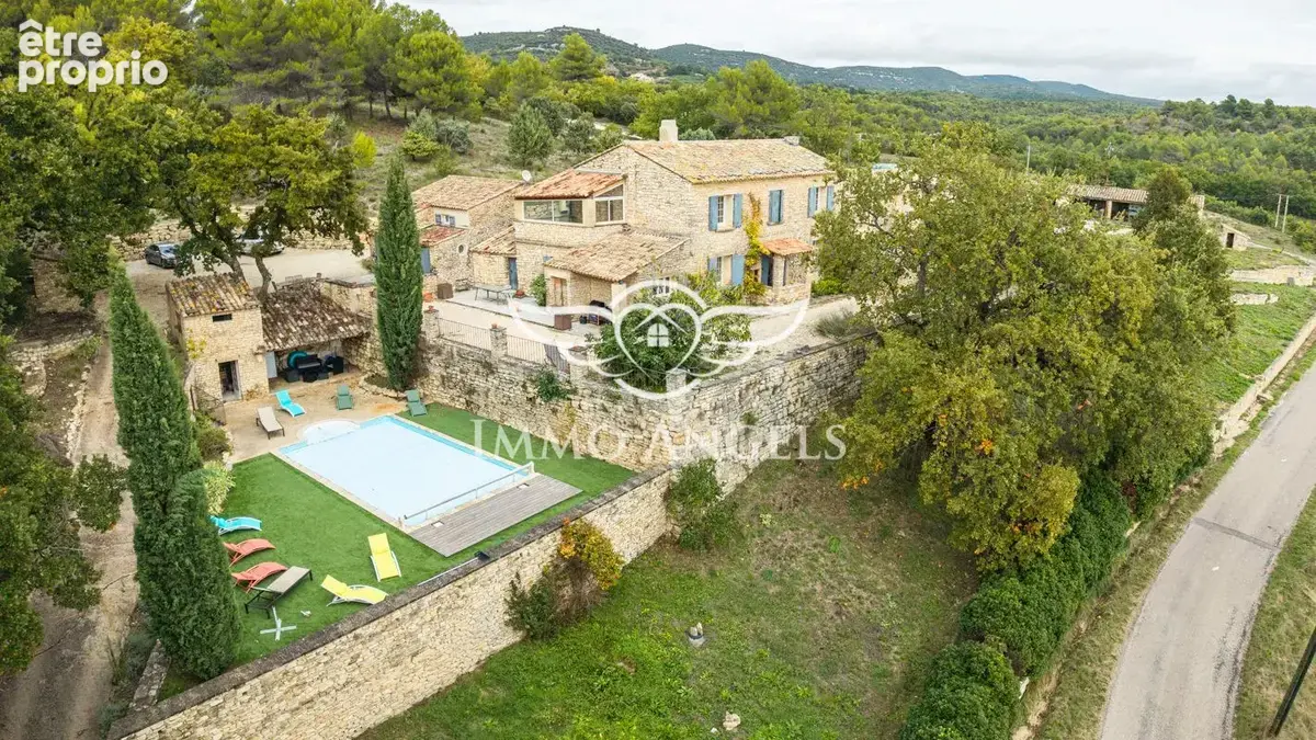 Maison 10 pièces 310 m² à vendre à Murs (84220) - photo 1