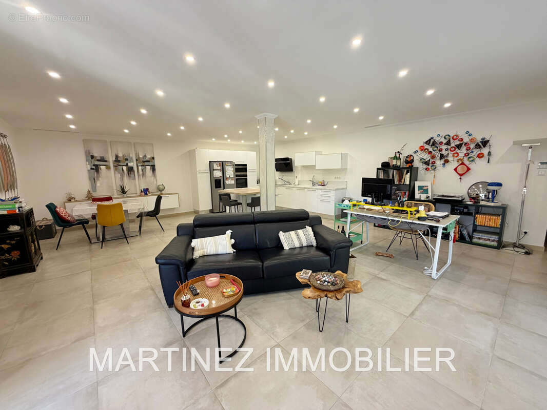 Maison à CAGNES-SUR-MER