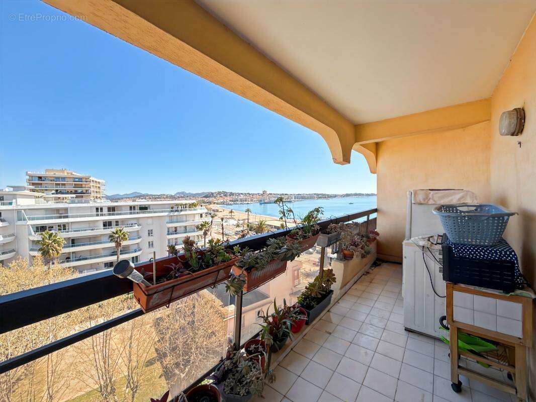 Appartement à FREJUS