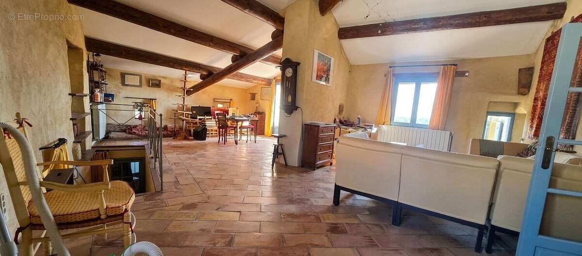 Maison à UZES