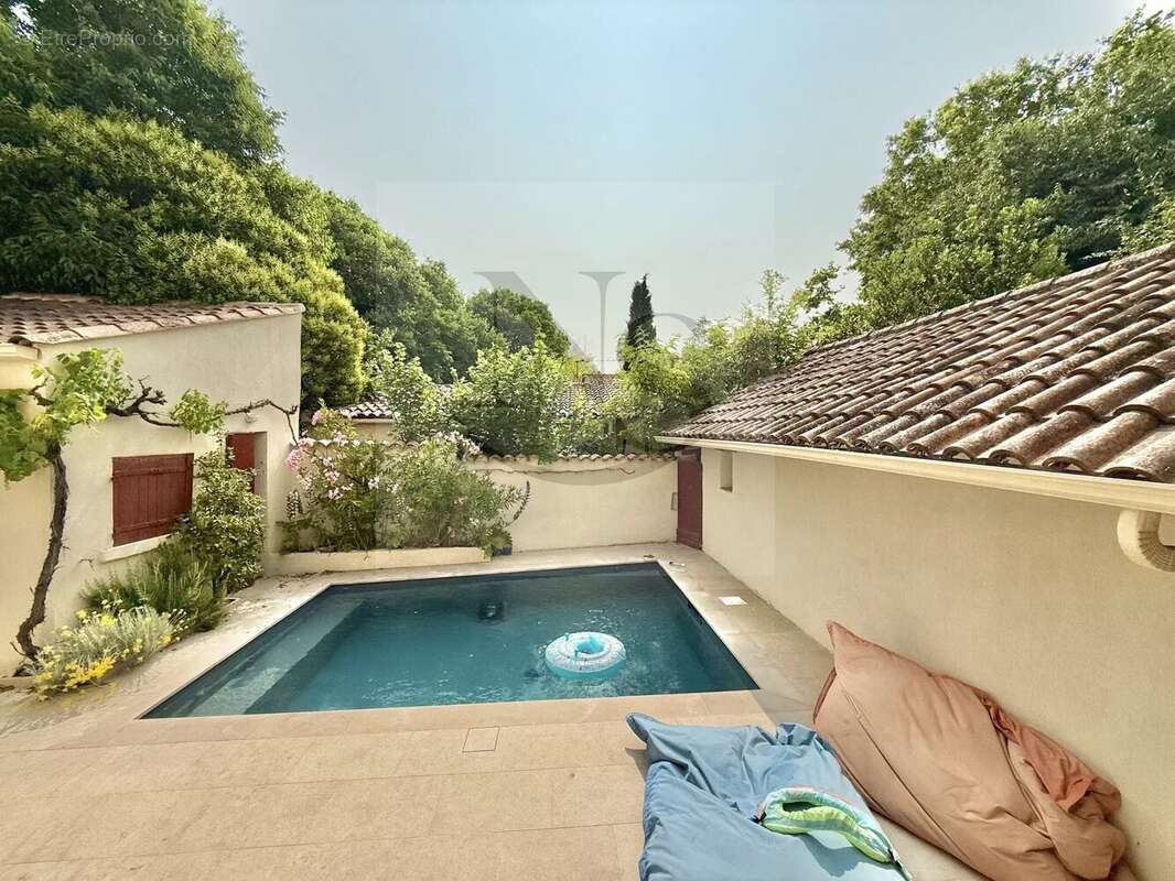 Maison à AIX-EN-PROVENCE