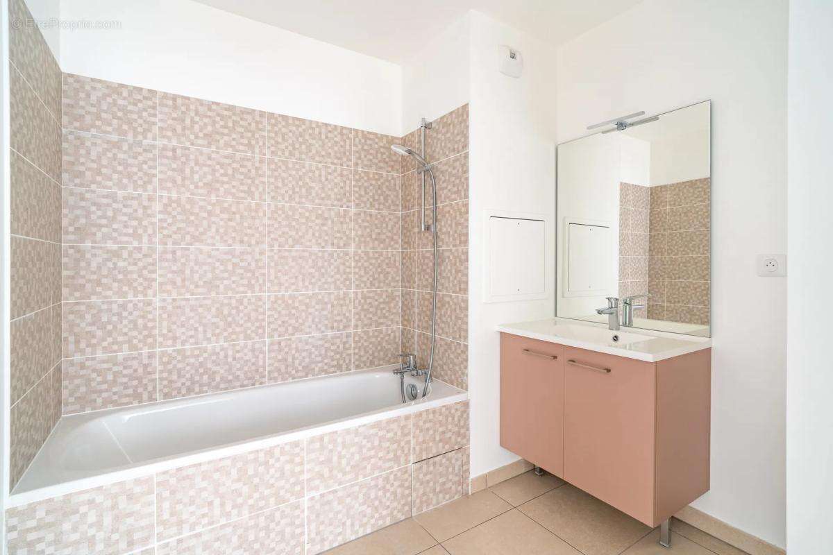 Appartement à BOBIGNY