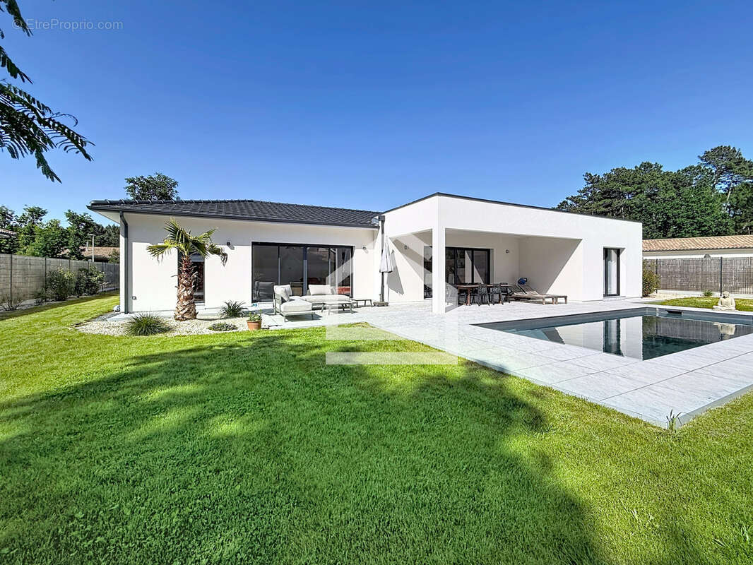 Saint Aubin de Médoc - Villa contemporaine de 2023 avec jardin et piscine - photo 21