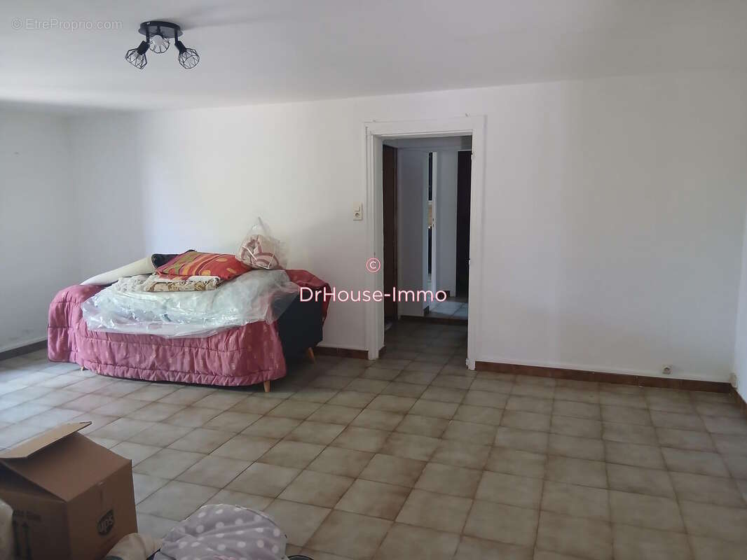 Maison 245 m² à Salindres  - photo 9