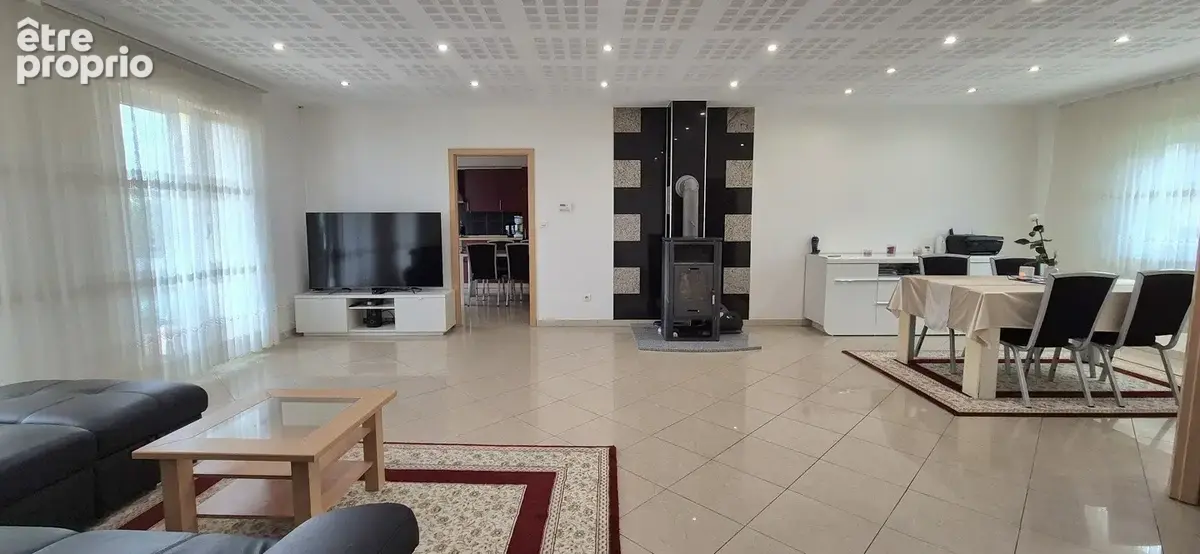 Jolie maison individuelle 5 pièces - 120 m² - garages, jardin, cave - photo 2