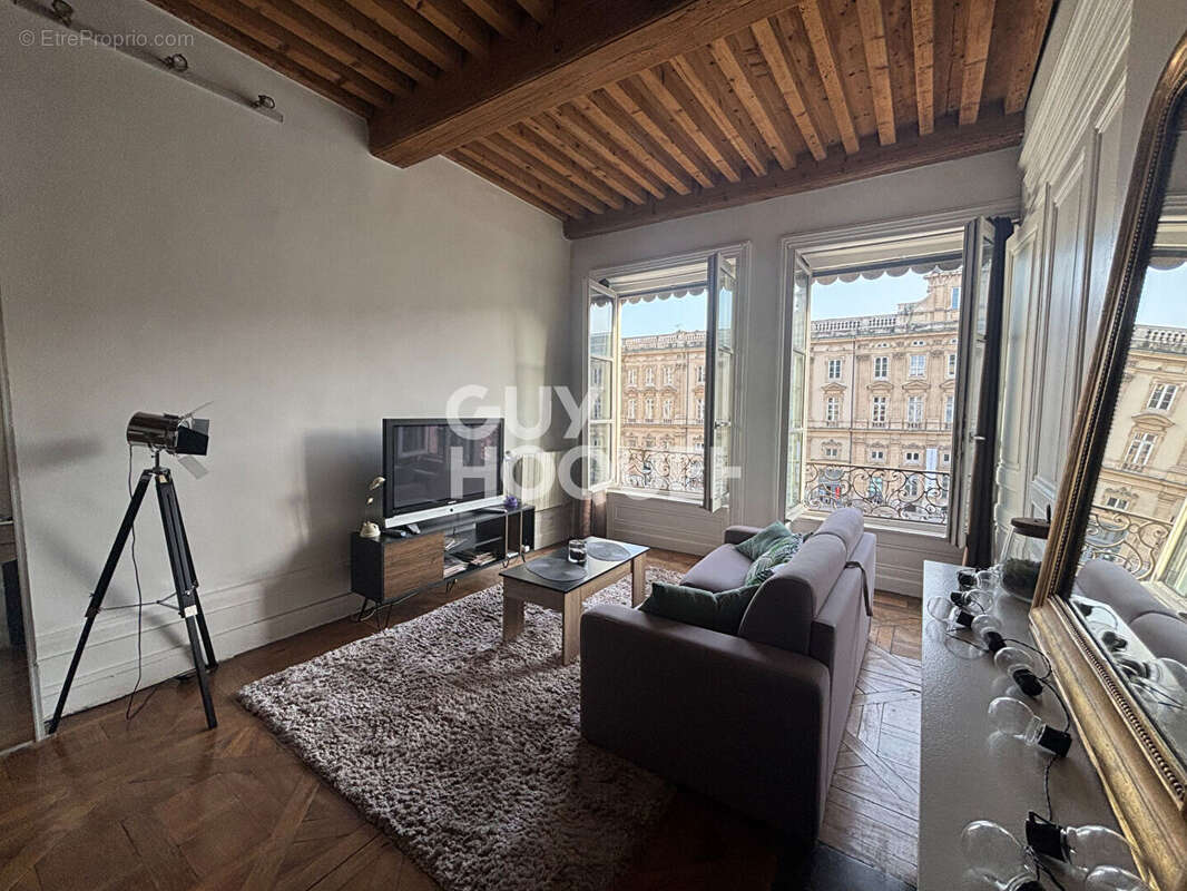 Appartement à LYON-1E