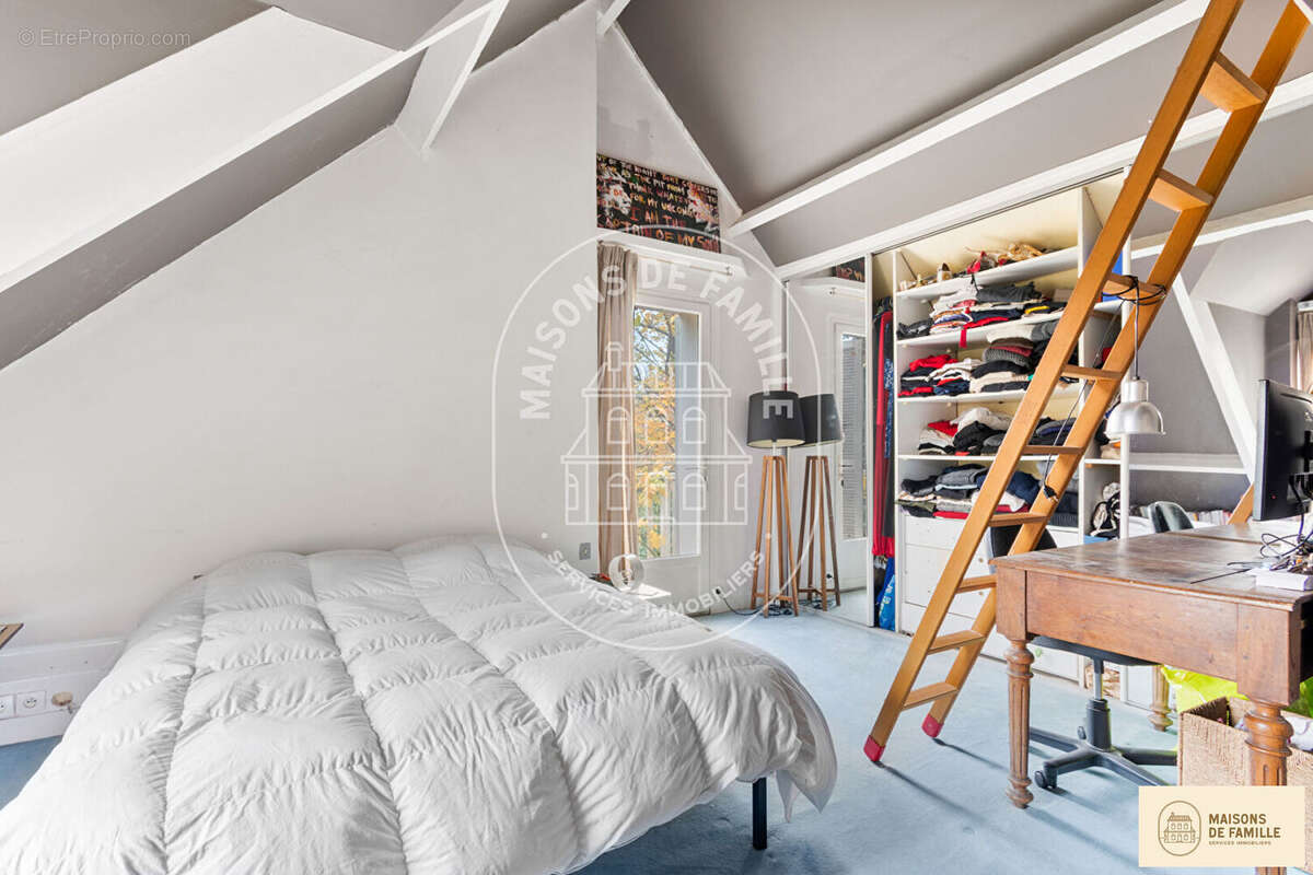 Maison à RUEIL-MALMAISON