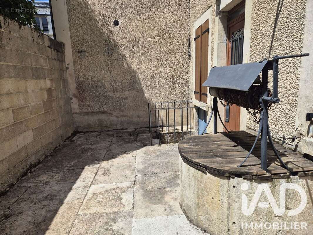 Maison 123 m² à Ancy-Le-Franc  - photo 3