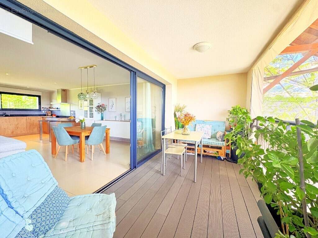 Appartement à SAINT-MARTIN-BELLEVUE