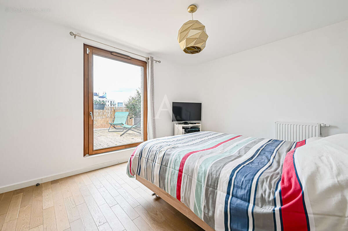 Appartement à SURESNES