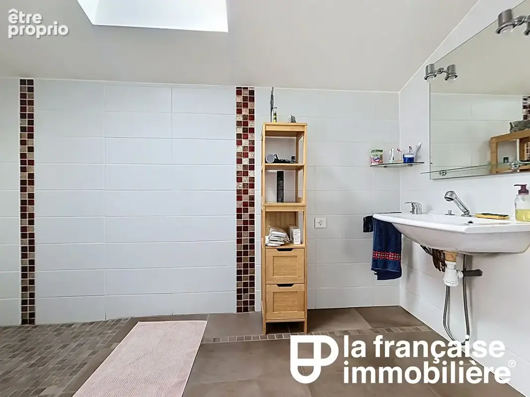 Maison Chateaugiron- plain-pied- dépendance - centre-ville - photo 13
