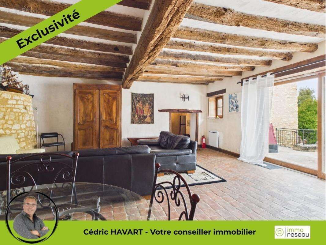Maison 240 m² à Rivarennes  - photo 4