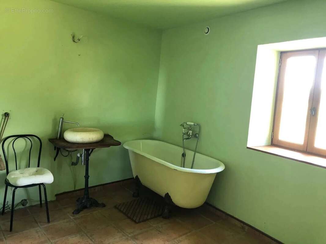 Maison à SAINT-ANTOINE-L&#039;ABBAYE