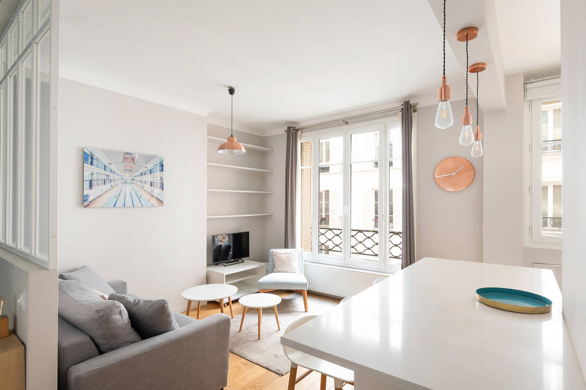 Appartement à PARIS-6E