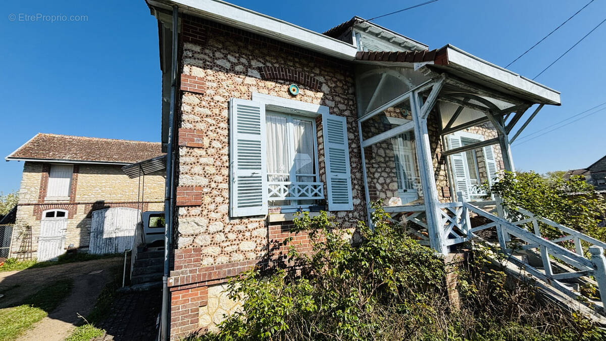 Maison à ARROU