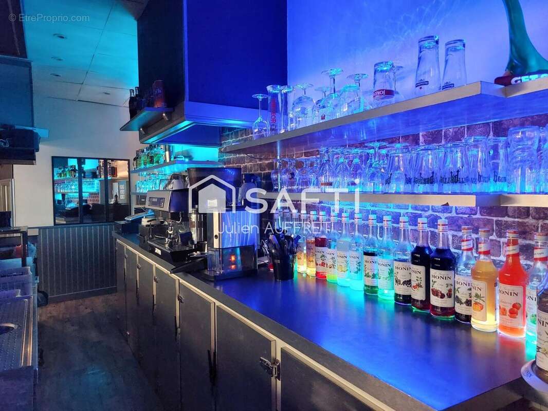 Photo 2 - Commerce à COSNE-COURS-SUR-LOIRE