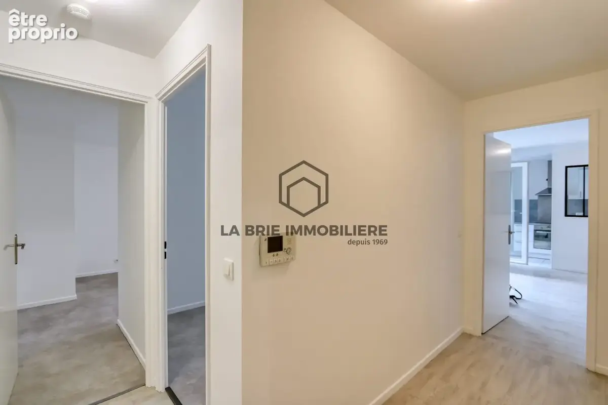 Appartement 3 pièces 63 m² à vendre à Villecresnes (94440) - photo 3