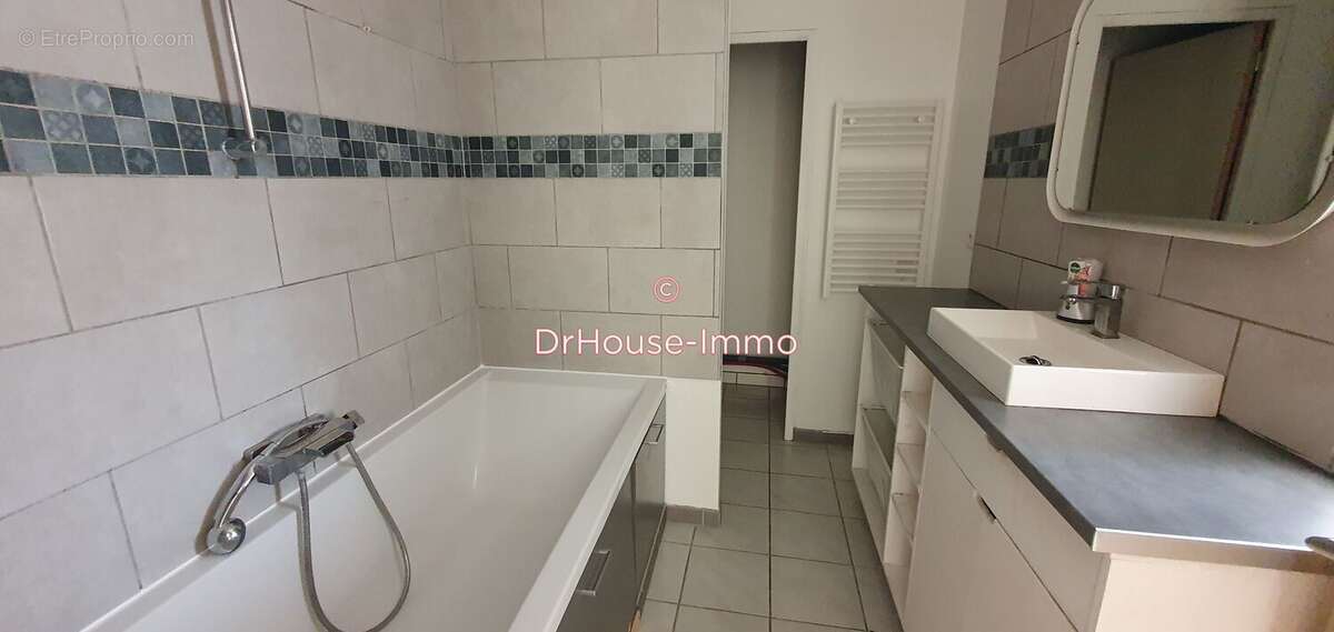 Maison à NEUILLY-EN-THELLE