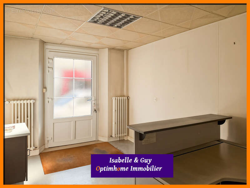 Immeuble en centre-ville de verneuil-sur-avre - photo 2