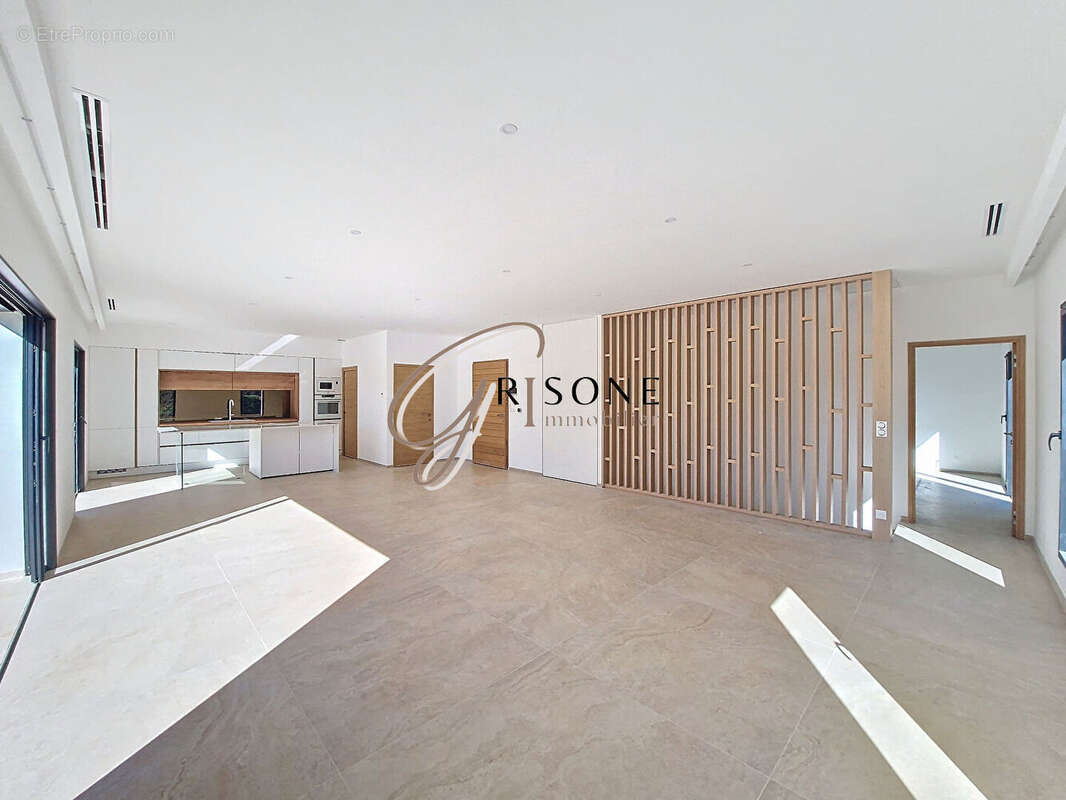 Maison à SANARY-SUR-MER