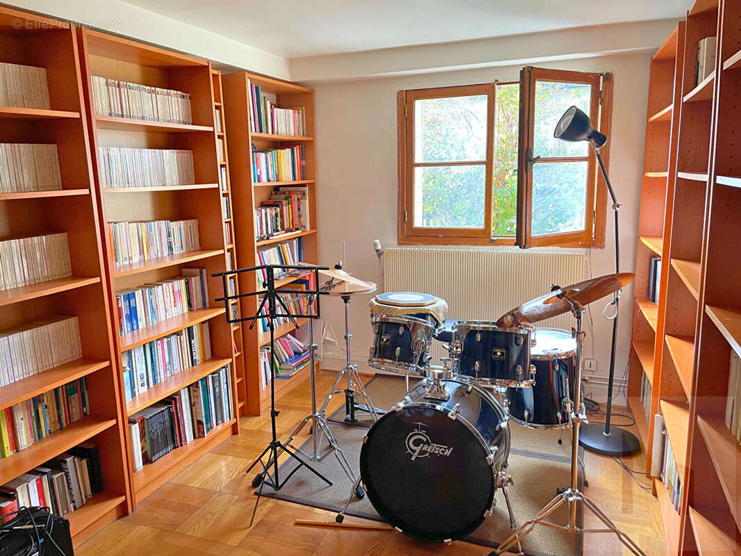 Maison à NEUILLY-PLAISANCE