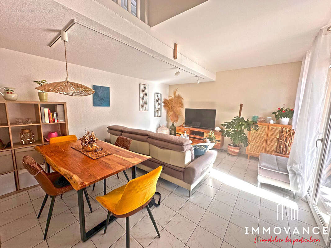 Appartement à LATTES