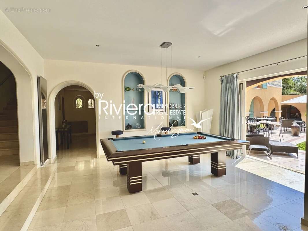 Propriete de standing - vue mer - 6 chambres - photo 9
