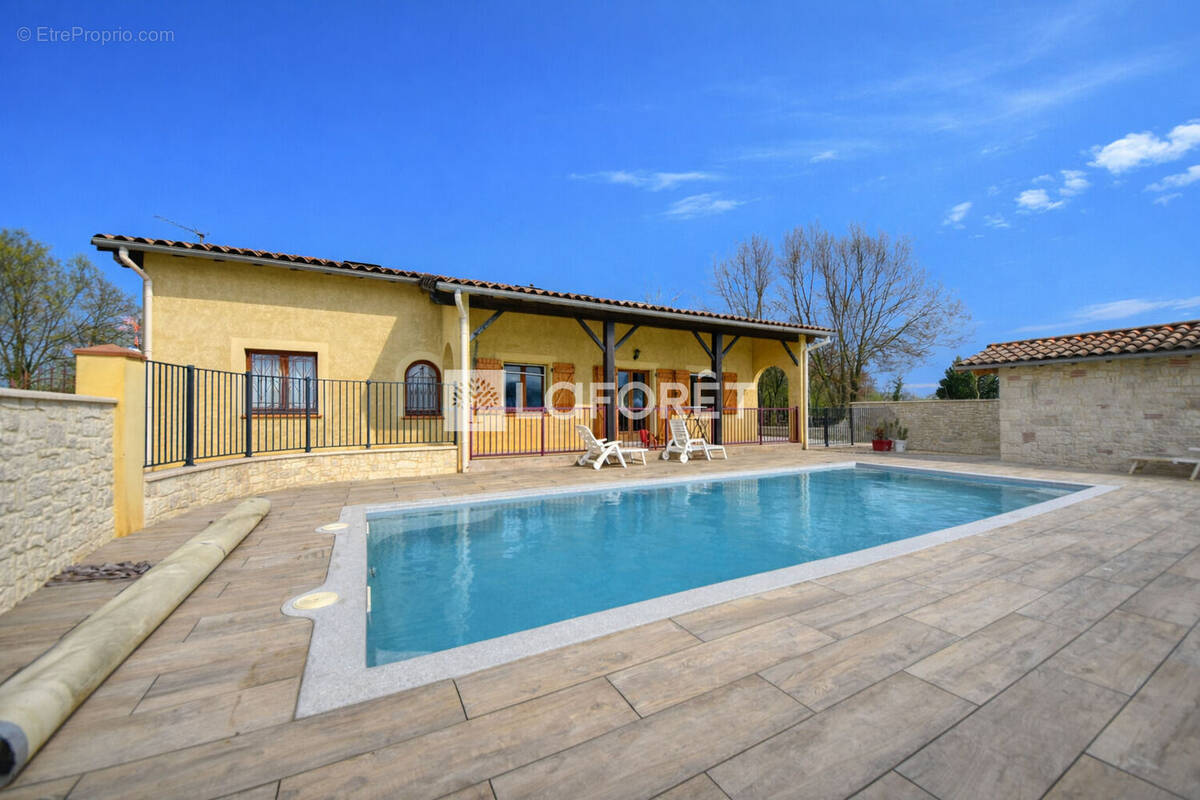 Maison à LISLE-SUR-TARN