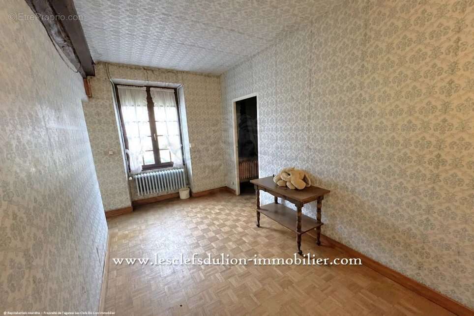 Maison à ECUELLES