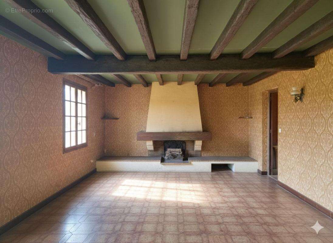 Maison à DOMMARTIN