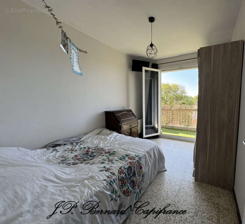 Appartement à LUNEL