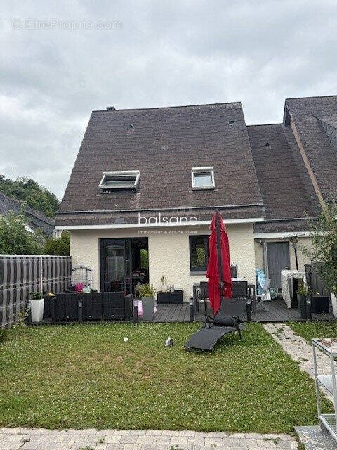 Maison à LA BOUILLE