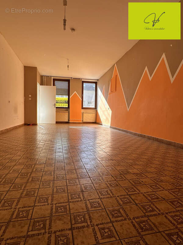 Rez de chaussée  - Maison à BOUSBACH