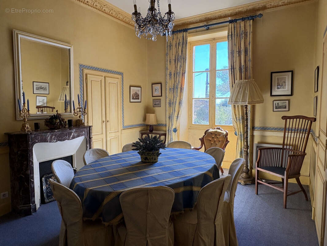 Payzac Elégante Maison bourgeoise 9 pièces, jardin, piscine et vues - photo 7