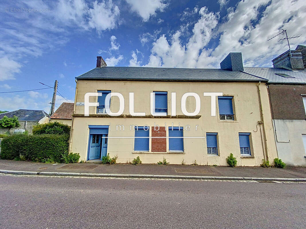 Maison à PERIERS