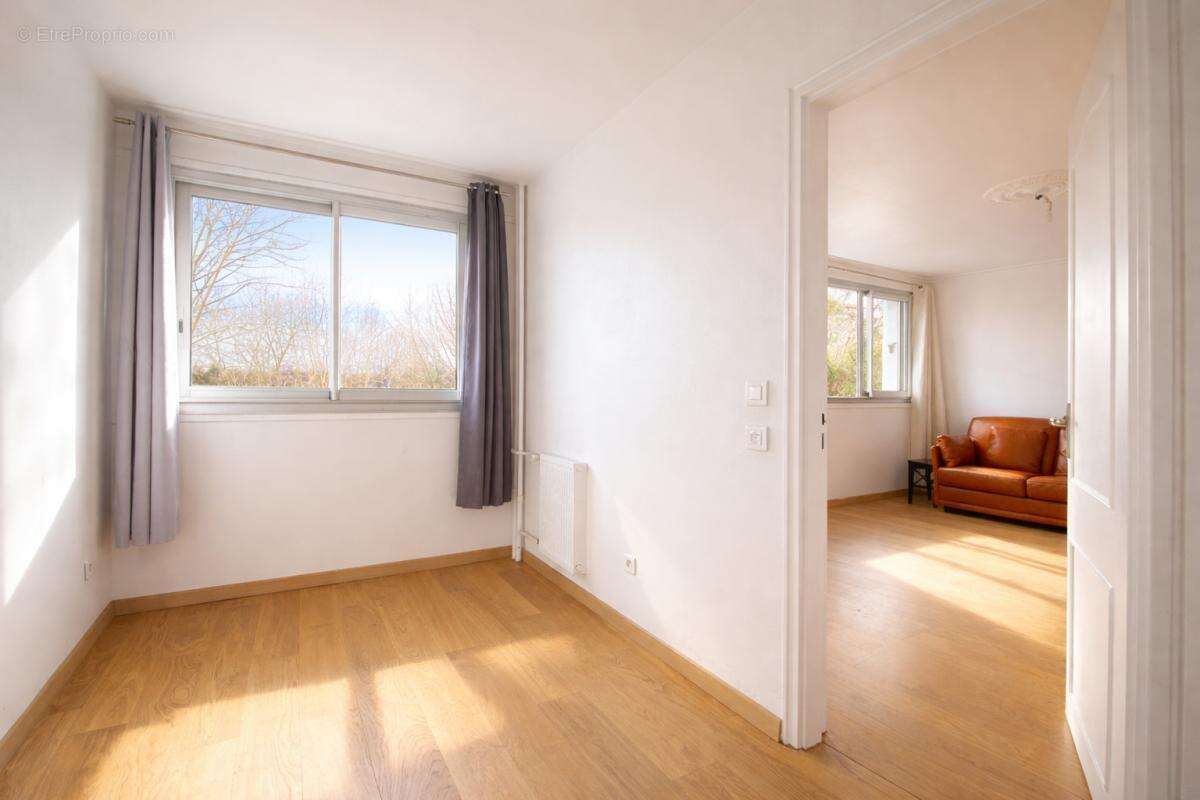 2 pièces de 35,5 m2 92310 Sèvres - photo 6