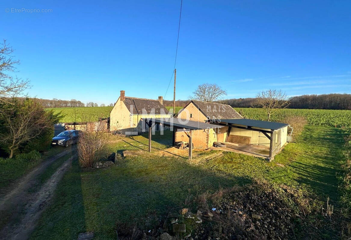 Maison à SAINT-AUBIN-LE-DEPEINT