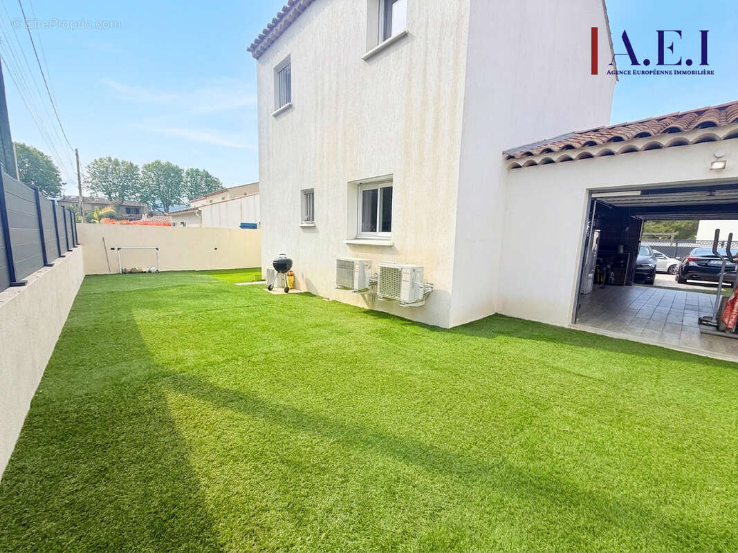 Maison à PIGNANS