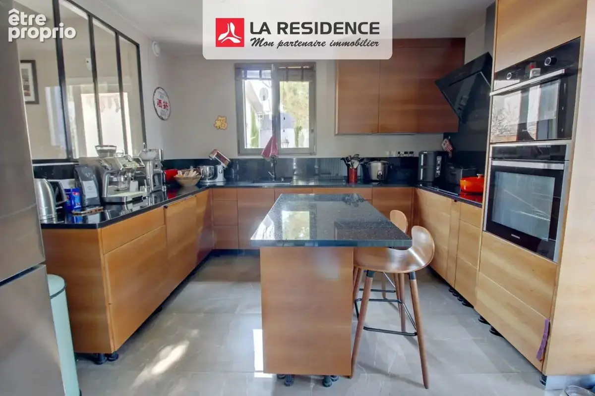 Maison 6 pièces 118 m² à vendre à Conflans-Sainte-Honorine (78700) - photo 3