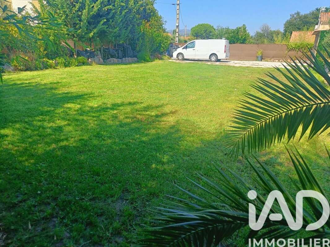 Photo 9 - Maison à SOLLIES-VILLE