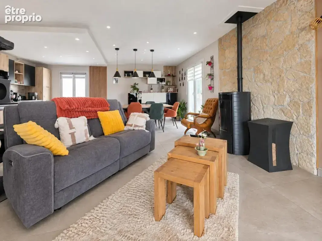Maison - 3 Chambres - 1 Bureau - Garage - Cave - Terrasses - Jardin - photo 2